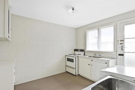 Photo of property in 82 Linwood Avenue, Linwood, Christchurch, 8011