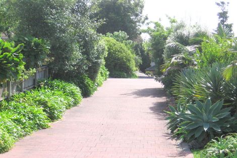Photo of property in 10 Manu Place, Pinehill, Auckland, 0632