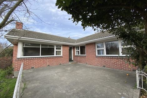 Photo of property in 14 Springhill Street, Avonhead, Christchurch, 8042
