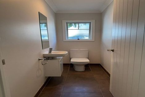 Photo of property in 235b East Coast Road, Mairangi Bay, Auckland, 0630