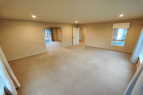 Photo of property in 54 Nottingham Drive, Hamilton East, Hamilton, 3216