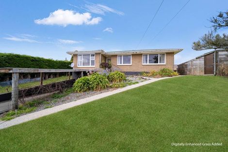 Photo of property in 3 George Street, Clinton, 9534