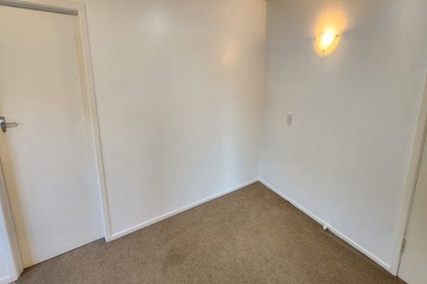 Photo of property in 90 Mangorei Road, Strandon, New Plymouth, 4312