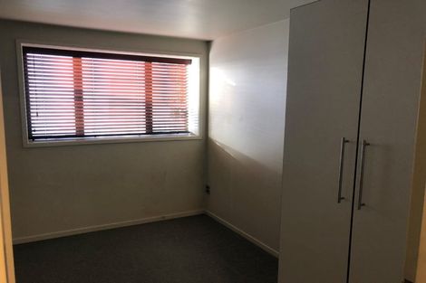 Photo of property in 99 Stottholm Road, Titirangi, Auckland, 0604