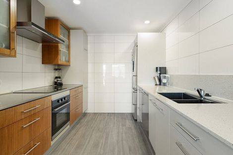 Photo of property in 33d Tawa Street, Mount Maunganui, 3116