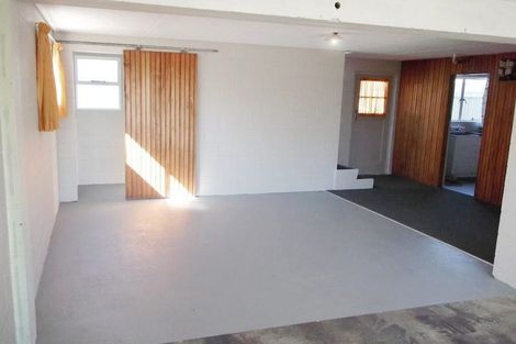 Photo of property in 681 Tay Street, Hawthorndale, Invercargill, 9810