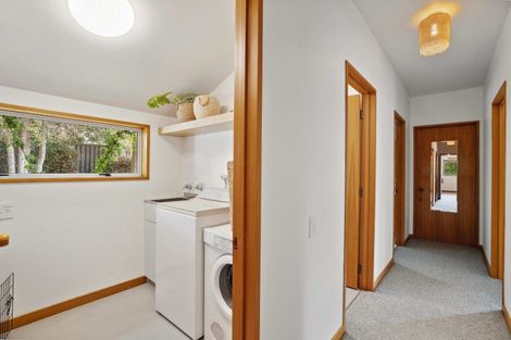 Photo of property in 15b Heuchan Lane, Wanaka, 9305