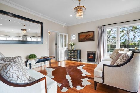 Photo of property in 438 River Road, Fairfield, Hamilton, 3214