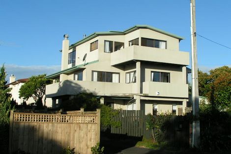 Photo of property in 1/1 Sydney Street, Hauraki, Auckland, 0622