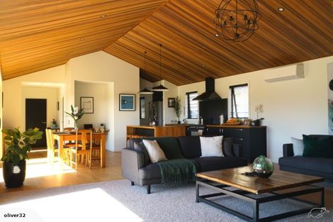 Photo of property in 6a Kinross Lane, Jacks Point, Queenstown, 9371