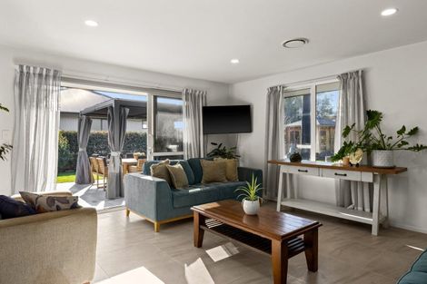 Photo of property in 3 Cape Grove, Haumoana, Hastings, 4180
