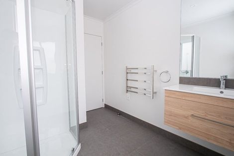 Photo of property in 12u2 Bostonkip Crescent, Fitzroy, Hamilton, 3282
