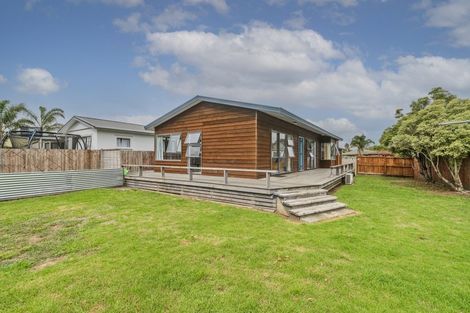 Photo of property in 13 Mayfair Close, Whitianga, 3510