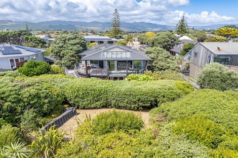Photo of property in 227 Manly Street, Paraparaumu Beach, Paraparaumu, 5032