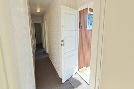 Photo of property in 36 Landsdowne Terrace, Cashmere, Christchurch, 8022