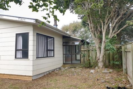 Photo of property in 22 Linwood Drive, Paraparaumu, 5032