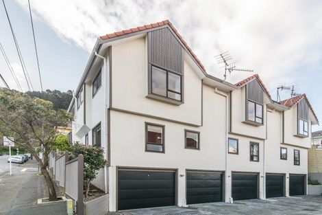 Photo of property in 2u1 Goring Street, Thorndon, Wellington, 6011