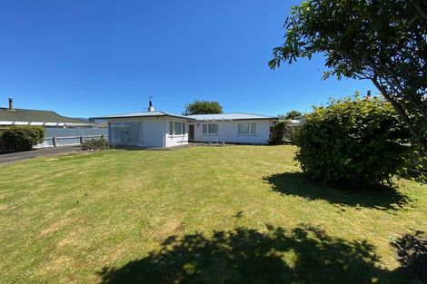 Photo of property in 44 Hospital Street, Dannevirke, 4930