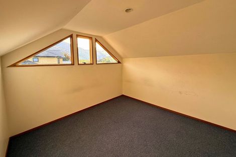 Photo of property in 42 Meadowstone Drive, Wanaka, 9305