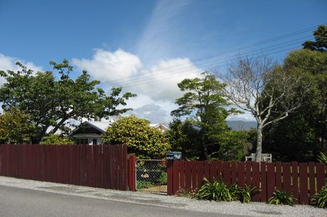 Photo of property in 26 Shelswell Street, Westport, 7825