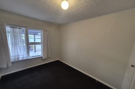 Photo of property in 37 Pembroke Street, Avondale, Christchurch, 8061