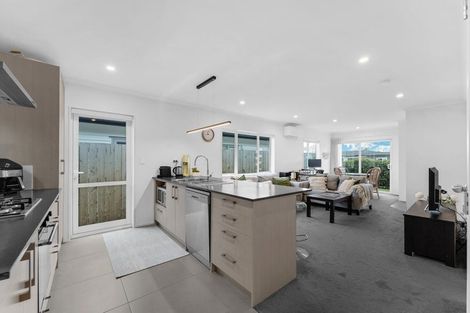 Photo of property in 101 Kuaka Drive, Takanini, 2112