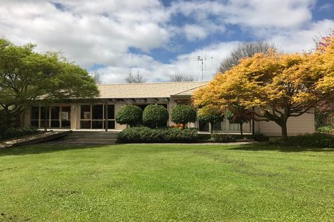 Photo of property in 2 Leger Grove, Te Awamutu, 3875