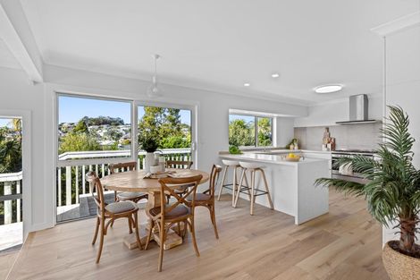 Photo of property in 70 Bay Vista Drive, Red Beach, 0932