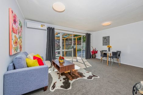 Photo of property in 1/26 Kemp Road, Massey, Auckland, 0614