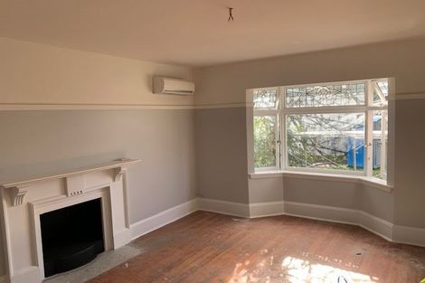 Photo of property in 26 Gamblins Road, Saint Martins, Christchurch, 8022