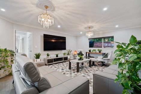 Photo of property in 27 Beach Road, Pahurehure, Papakura, 2113
