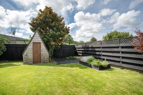 Photo of property in 210 Davis Street, Saint Leonards, Hastings, 4120