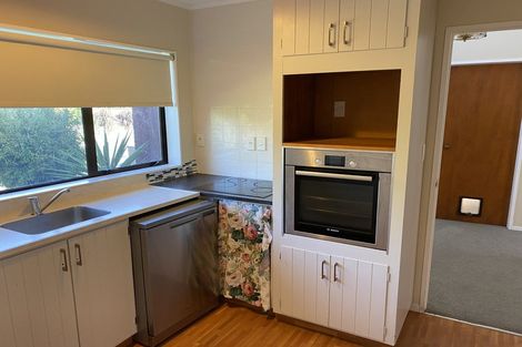 Photo of property in 30 Teoti Street, Paraparaumu Beach, Paraparaumu, 5032