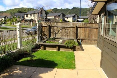 Photo of property in 1 Jade Lane, Paraparaumu, 5032