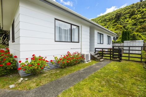 Photo of property in 36 Black Beech Street, Birchville, Upper Hutt, 5018