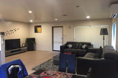 Photo of property in 150b Browns Road, Manurewa, Auckland, 2102