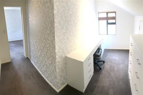 Photo of property in 10 Chamari Close, Titirangi, Auckland, 0604