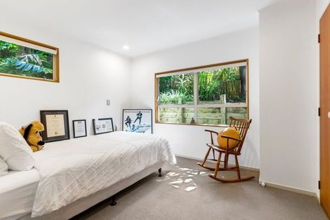 Photo of property in 1/28 Beulah Avenue, Rothesay Bay, Auckland, 0630