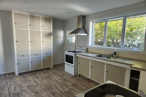 Photo of property in 105 Memorial Avenue, Burnside, Christchurch, 8053