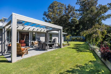 Photo of property in 17 Awa Toru Drive, Fairfield, Dunedin, 9018