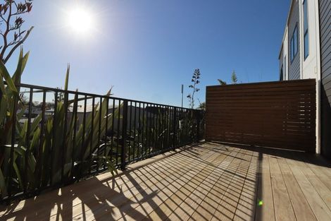 Photo of property in 20u6 Marama Street, Frankton, Hamilton, 3204