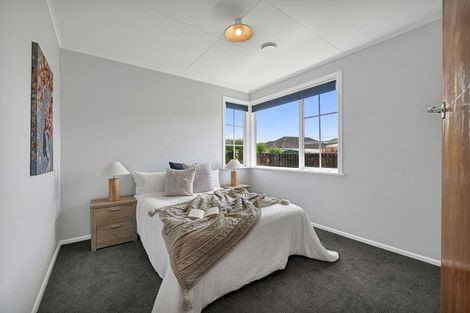 Photo of property in 14a Trafalgar Street, Westown, New Plymouth, 4310