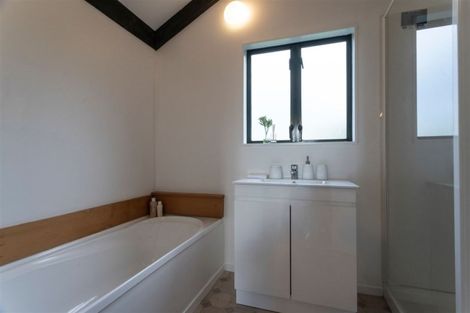 Photo of property in 21b Crieff Street, Northland, Wellington, 6012