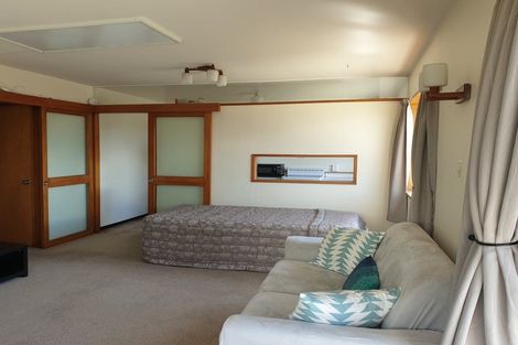 Photo of property in Mansfield Towers, 1 Grant Road, Thorndon, Wellington, 6011