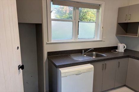 Photo of property in 25 Piko Crescent, Riccarton, Christchurch, 8041