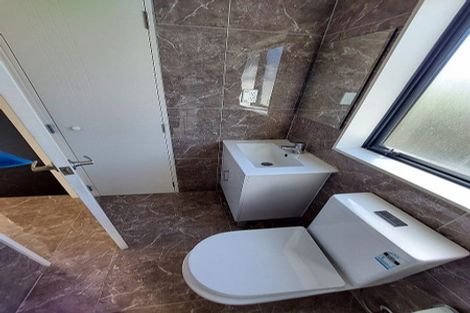 Photo of property in 16 Ruth Street, Manurewa, Auckland, 2102
