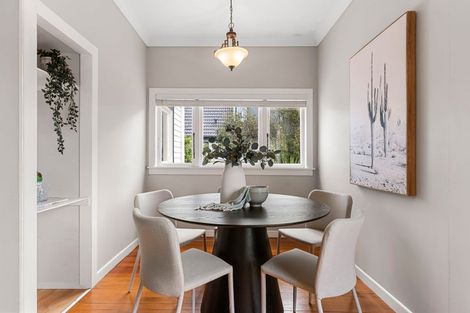 Photo of property in 1/20 Zion Road, Birkenhead, Auckland, 0626