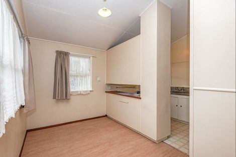 Photo of property in 42 Seddon Street, Feilding, 4702