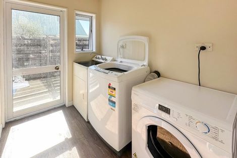 Photo of property in 72 Avonhead Road, Avonhead, Christchurch, 8042