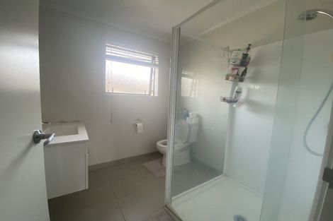 Photo of property in 6 Akeake Lane, Manurewa, Auckland, 2102